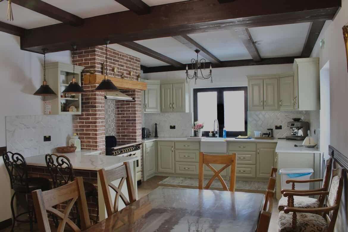 Bucatarie complet echipata